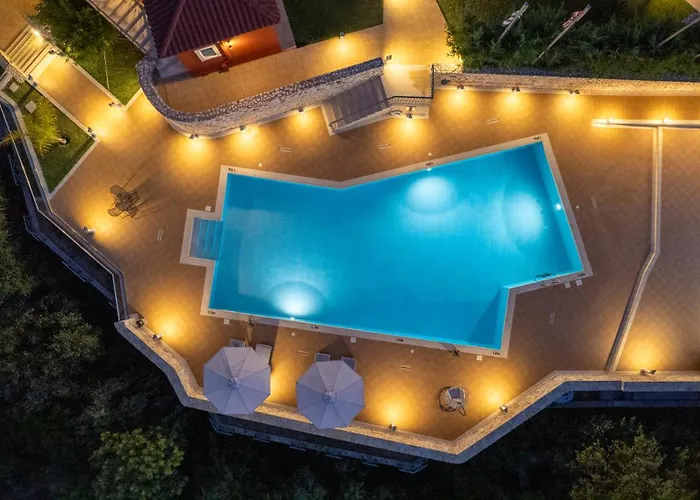Апартаменты Pieno Di Luce Skala Loft With Private 107m2 Pool And Breakfast Skala (Kefalonia)