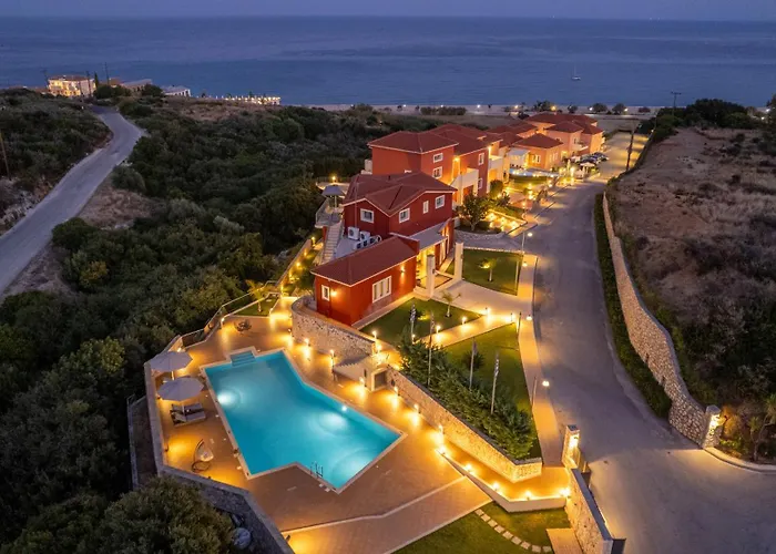 Апартаменты Pieno Di Luce Skala Loft With Private 107m2 Pool And Breakfast *