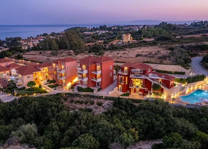 Pieno Di Luce Skala Loft With Private 107m2 Pool And Breakfast