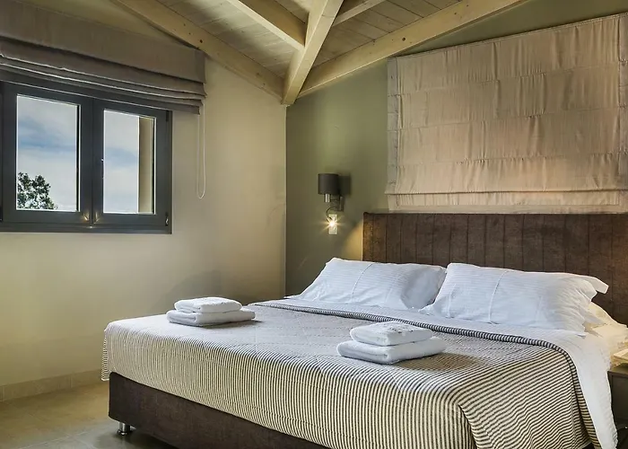 Pieno Di Luce Skala Loft With Private 107m2 Pool And Breakfast *