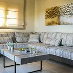Pieno Di Luce Skala Loft With Private 107m2 Pool And Breakfast דירה Skala (Kefalonia)