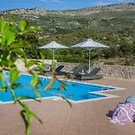 Pieno Di Luce Skala Loft With Private 107m2 Pool And Breakfast דירה *